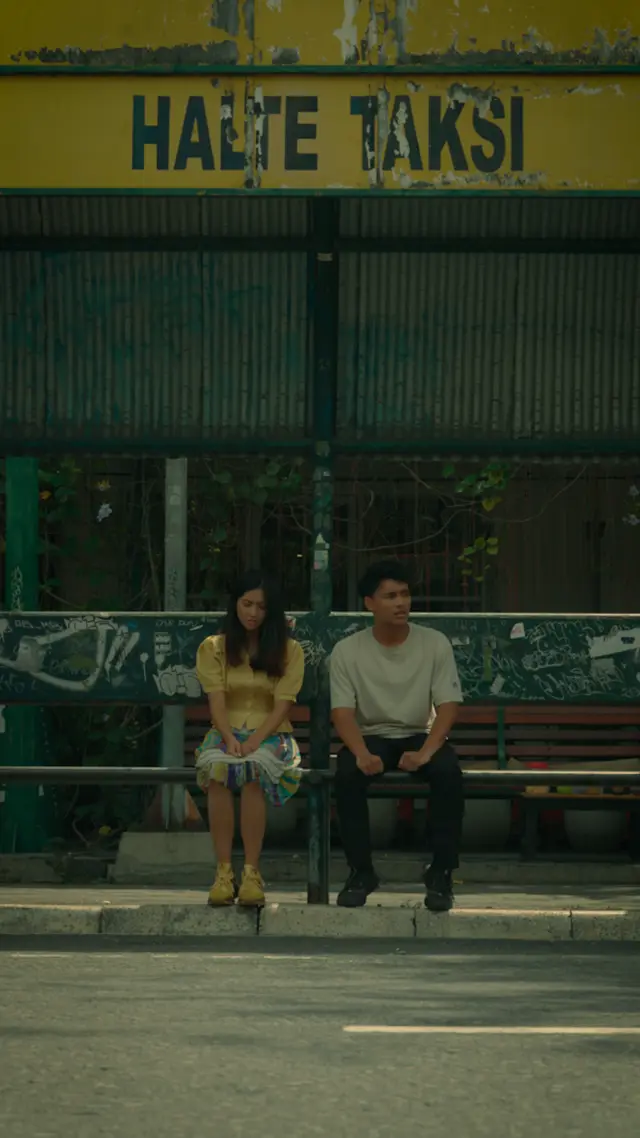 Gilang & Bintang — frame 2