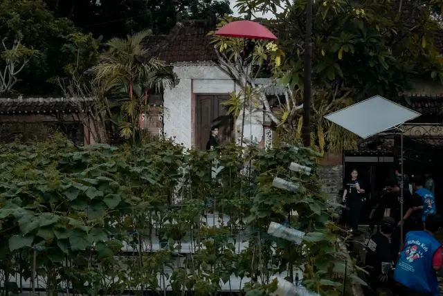 Photo Slide — frame 4