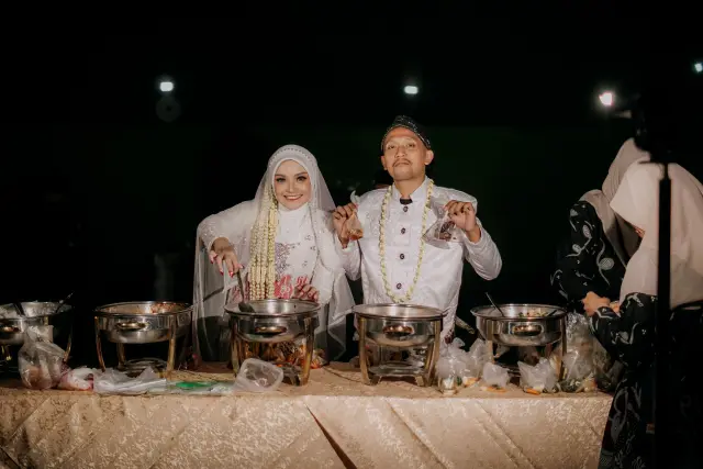 Prewedding & Wedding — frame 3